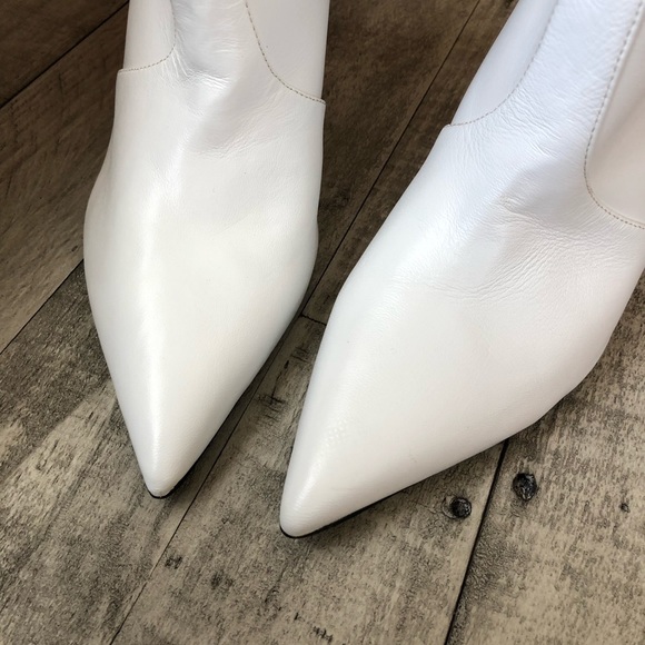 Kendall & Kylie… white pointed boots NWOT - Picture 6 of 16